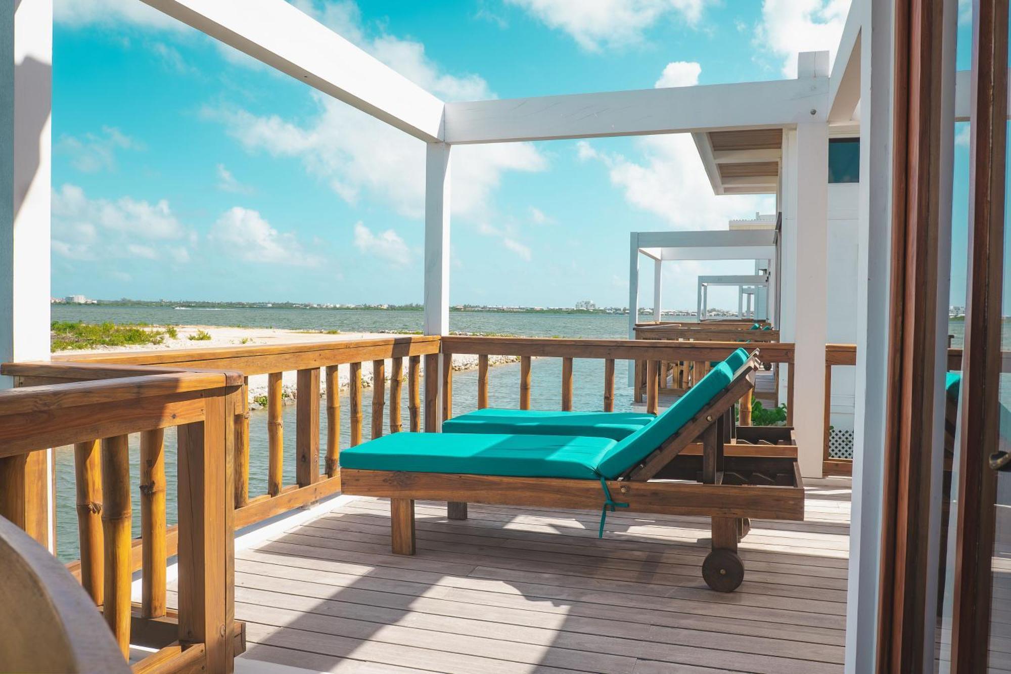 Aruna Resort & Villas San Pedro  Esterno foto
